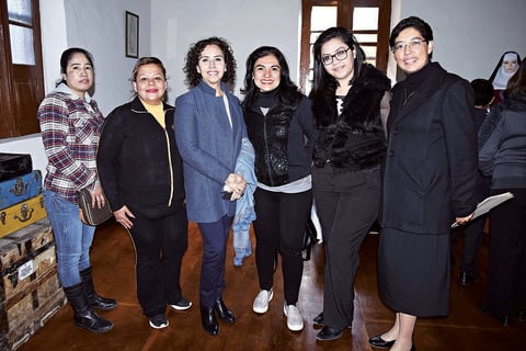 06012020 RECIENTE EVENTO.  Sor Beatriz Álvarez, Lorena, Sagrario, Candy, Norma y Mary.
