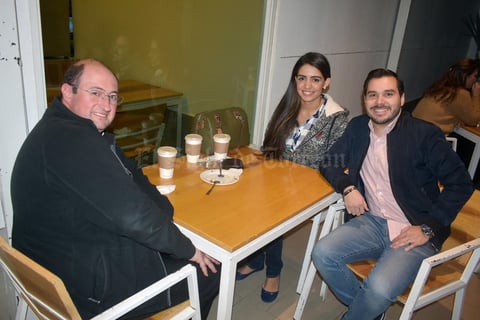 07012020 Javier, Regina y Juan Carlos.