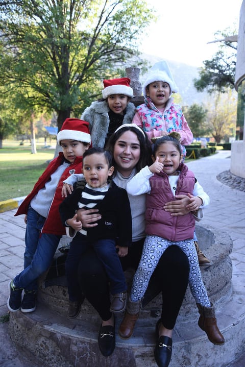 08012020 Any, Mina, Ángel, Matías, Lucy y Luisa.