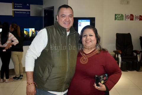 08012020 Iván y Maribel.