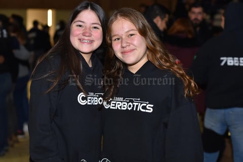 09012020 Celina y Zara.