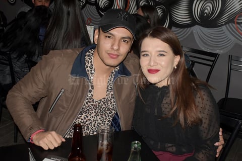 10012020 Erick y Mariana.
