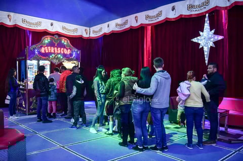 Padres e hijos disfrutan del tour 'Magnífico' en Torreón