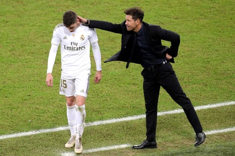Vence en penales al Atlético en el derbi madrileño