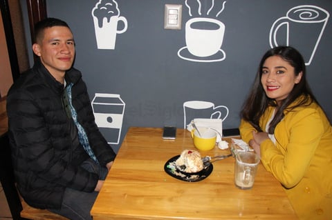 En el café