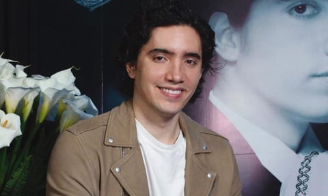 ARTISTA REVELACIÓN MASCULINO