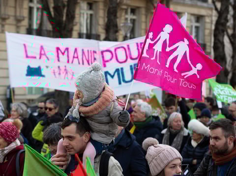 La iniciativa contiene varios puntos que han suscitado polémica.