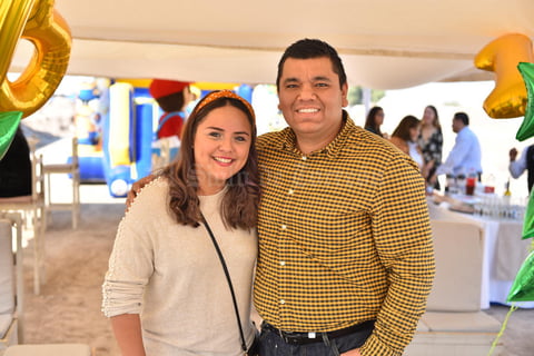 19012020 EN PAREJA.  Aby y Edwin.