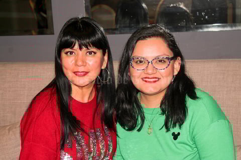 20012020 ENTRE AMIGAS.  Dibella y Daisy.
