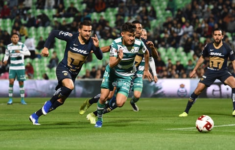 SANTOS VS PUMAS COPA MX


 Santos Laguna vs Pumas UNAM octavos de final de Copa MX