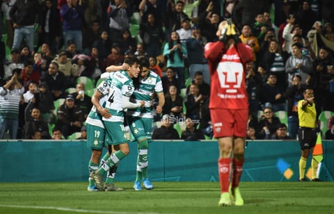 SANTOS VS PUMAS COPA MX


 Santos Laguna vs Pumas UNAM octavos de final de Copa MX