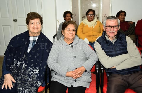 24012020 Estela, Carmen y Noel.