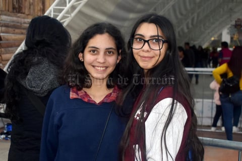 23012020 AMIGAS.  Leonor y Elisa.