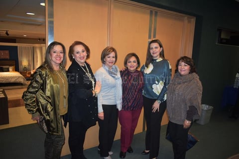 24012020 Marisa, Tita, Rosina, Tere, Elena y Marthita.