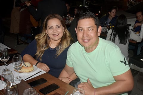 23012020 Angélica y Gustavo.