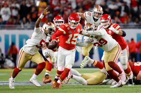 Los Jefes de Kansas City vencen 31-20 a los 49ers de San Francisco en el Super Bowl LIV de la NFL