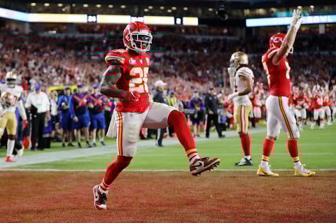 Los Jefes de Kansas City vencen 31-20 a los 49ers de San Francisco en el Super Bowl LIV de la NFL