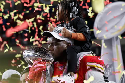 Los Jefes de Kansas City vencen 31-20 a los 49ers de San Francisco en el Super Bowl LIV de la NFL