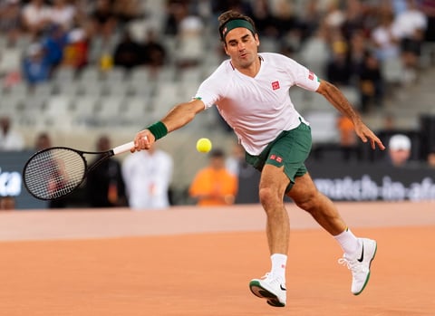 Los tenistas Roger Federer y Rafaél Nadal jugaron un duelo de exhibición en beneficio por África donde participó Bill Gates
