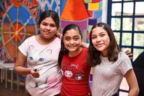 16022020 Diana, Sofía y Ximena.