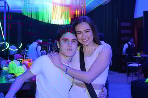 18022020 DE FIESTA.  Germán Lozano e Ilse Villarreal.