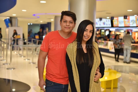 19022020 Javier y Stephany.