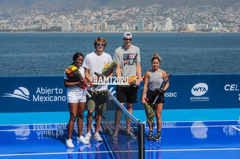 El Club de Mar La Concha, en Las Brisas, fue el escenario en el cual se montó una cancha de tenis