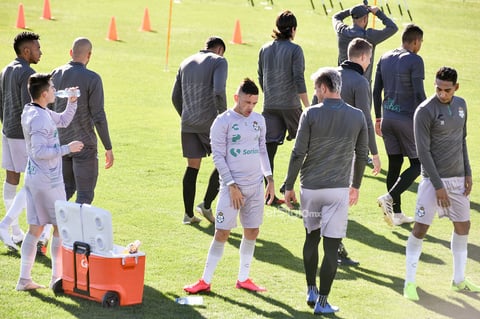 Erick Sotomayor Ruiz


 Entrenamiento Santos