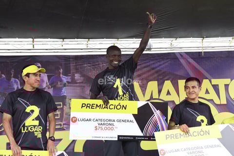 El keniano Erick Mose se adjudicó el primer lugar del Maratón Internacional Lala 2020, con un tiempo de 2 horas 19 minutos y 21 segundos.