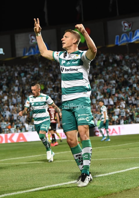 SANTOS LAG VS ATLAS 


 Santos Laguna vs Atlas de Guadalajara Liga MX jornada 8 Santos 1 Atlas 0 segundo tiempo