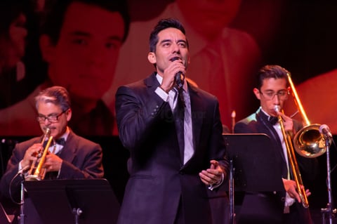 Homenajean al 'Príncipe de la canción' en Durango