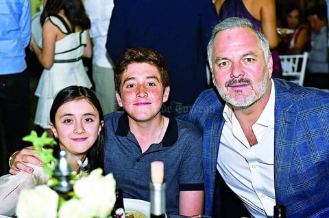 Luciana,Gabriel y Jaime.