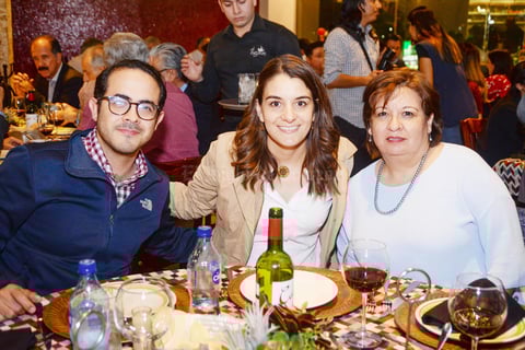 Luis, Nuri y Angelina