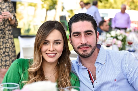 Ana y Chuy Bazan