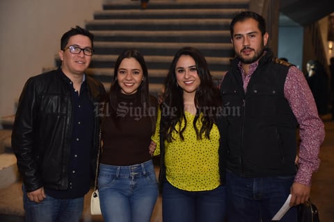 03032020 Joshua, Karina, Shannon y Argenis.