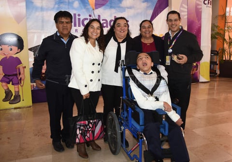 02032020 Humberto Galindo, Norma Lorena Aguilar, Ana Mariela Galindo, Azucena Aguilar Martínez, Francisco Gallegos Blanco y Axel Humberto Galindo Aguilar.