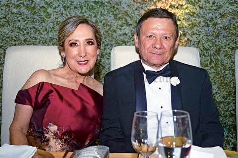 29022020 Tuyu y Lalo.