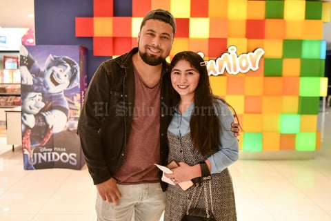 04032020 Chepo y Judith.
