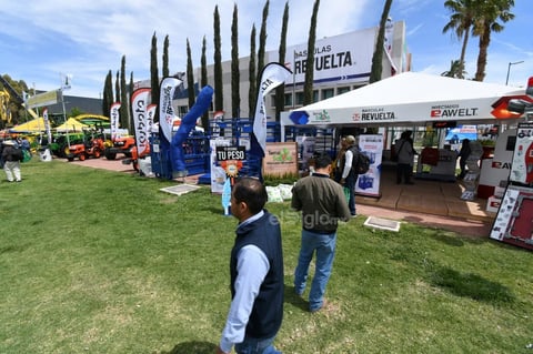 Engalec es una fiesta que celebra a la Comarca Lagunera y a su principal actividad económica, pues la región es el primer lugar en el ramo lechero.