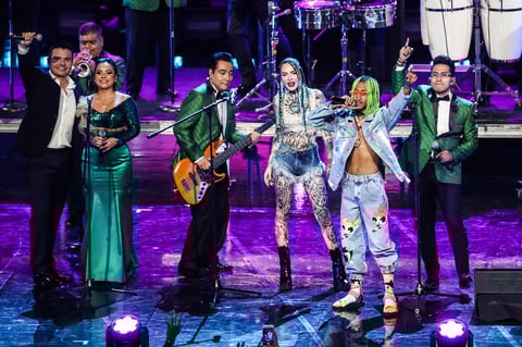 Danna Paola, Luisito Comunica, Ángela Aguilar, Franco Escamilla y Aislin Derbez fueron los presentadores 