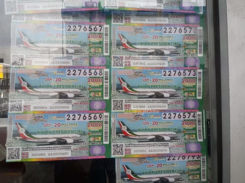En total, serán 100 los ganadores de un premio de este sorteo alusivo al avión presidencial.