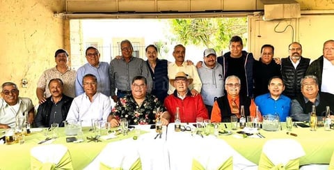 08032020 GRATA CONVIVENCIA.  Reunión de ex Apaches Dorados de la PVC.