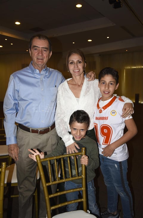 07032020 David, Katia, Mikel y Ferrán.