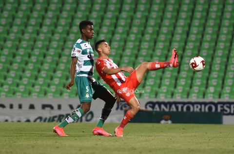 SANTOS LAG VS NECAXA A PUERTA CERRADA 


 Santos Laguna VS NECAXA a puerta cerrada jornada 10 clausura 2020 Santos 1 Necaxa 1 primer tiempo