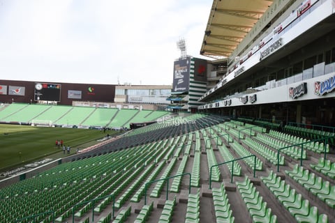 SANTOS LAG VS NECAXA A PUERTA CERRADA JORNADA 10


 Partido entre Santos y NECAXA de la jornada 10 se jugará a las 18:00  horas, aspectos del Estadio Corona