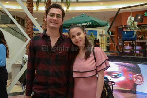16032020 Salvador y Cristal.