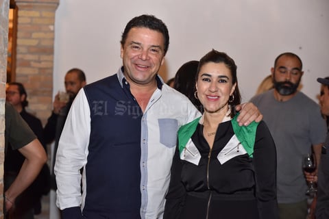 18032020 Luis García Colores y Gina Acosta.