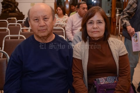 18032020 RECIENTE EVENTO CULTURAL.  Ricardo y María del Refugio.