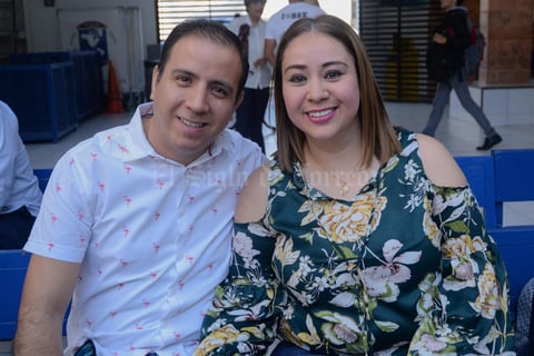 21032020 Mauricio y Karla.