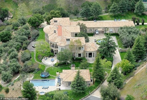 3. Britney Spears (7.4 millones de dólares)